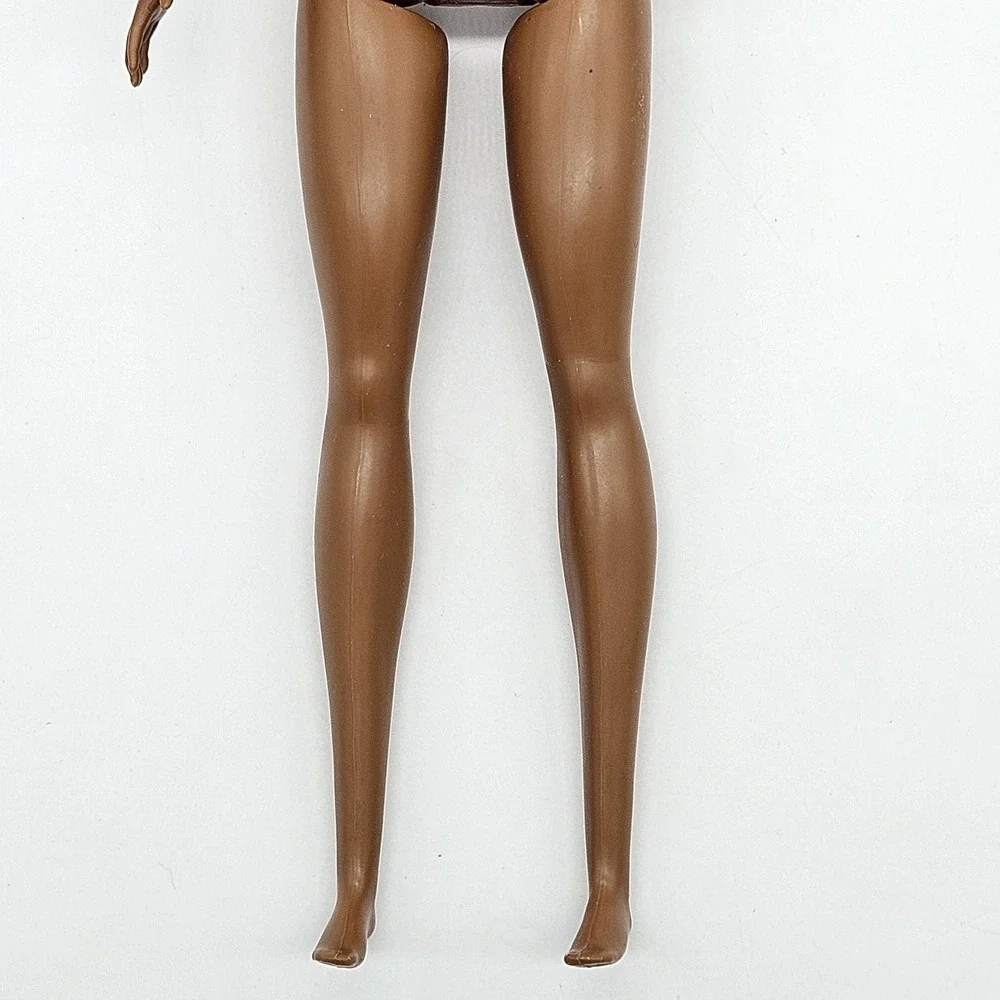 Barbie Fashionista Doll Dark Brown Curly Hair Afro Textured Brunette Body Mattel